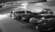 Esenyurt'ta kontrolsüz dönüş yapan taksi motosiklete çarptı: 2 yaralı