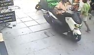 Bakırköy’de motokuryeye yumruklu saldırı kamerada; şikayetçi oldu