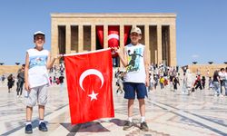 Anıtkabir'de Zafer Bayramı coşkusu