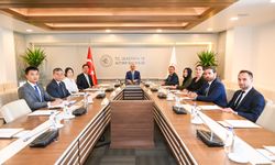 Bakan Uraloğlu, Çin'in Ankara Büyükelçisi Liu Shaobin ile görüştü