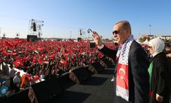 Erdoğan: Savaş suçlusu İsrail'i dünyaya tanıtacağız