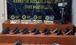 Uyuşturucu ve silah kaçakçılığı operasyonunda 4 gözaltı