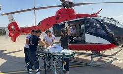 Şırnak'ta ambulans helikopter, üzerine sıcak su döken bebek için havalandı