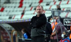 Sergen Yalçın Harekete Geçti: Dünya Yıldızını Beşiktaş'a Getiriyor!