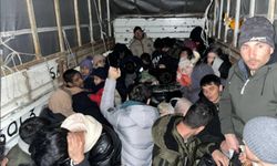 42 kaçak göçmen yakalandı, organizatör meslekten ihraç uzman çavuş tutuklandı