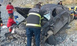 Otomobil, 50 metreden uçuruma yuvarlandı: 1 ölü, 1 yaralı