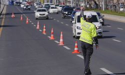 Başkentte polis bayram öncesi trafik denetimlerini artırdı