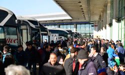 AŞTİ'de bayram yoğunluğu: 706 bin yolcu sirkülasyonu