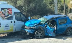 Bodrum'da alkollü sürücünün kullandığı otomobil, kamyonetle çarpıştı: 1 ölü, 1 yaralı
