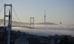 İstanbul Boğazı'nda gemi trafiği askıya alındı; bazı vapur seferleri iptal oldu