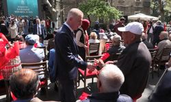Darülaceze'de bayramlaşma töreni