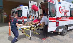 Odun keserken elinden kayan spiral ile el ve ayaklarını kesti