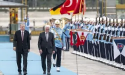 Erdoğan, Almanya Cumhurbaşkanı Steinmeier'i resmi törenle karşıladı