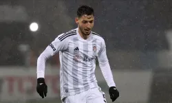 Beşiktaş'ta Tayyip Talha Sanuç'un sözleşmesi uzatıldı