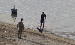 Eğirdir Gölü'nde bulunan el bombalarını İstanbul'dan gelen özel ekip çıkardı