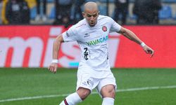 PFDK'den Fatih Karagümrük futbolcusu Sofiane Feghouli'ye 5 maç ceza