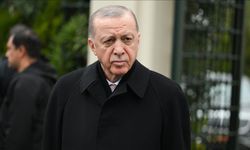 Erdoğan, cuma namazını Hz. Ali Camisi'nde kıldı