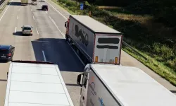 Kocaeli’de kamyon, çekici ve tankerlerin bayram trafiğinde yola çıkmaları yasaklandı