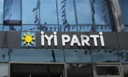 İYİ Parti'den SMS ile tepki: Terörsüz Türkiye ambalajıyla ihanet pazarlayanlara itibar etmeyin