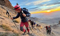 Miralay Cemil Cahit Toydemir'in başlattığı Erciyes tırmanışı 100 yıldır devam ediyor