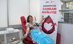 Ünlü oyunculardan Kızılay’ın kan bağışı kampanyasına destek