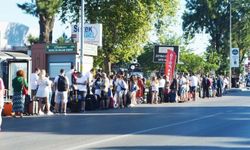 Çeşme'de yoğun ilgi gören 'kapıda vize' uygulaması 12- 13 Ekim'de durdurulacak