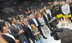 FIBA Kadınlar Süper Kupa maçı çıkan olaylar nedeniyle yarına ertelendi