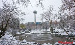 Botanik Parkı'nda kar büyüsü