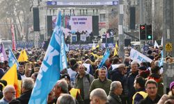 Ankara'da kamu çalışanlarından miting