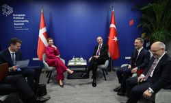 Cumhurbaşkanı Erdoğan, Danimarka Başbakanı Frederiksen’i kabul etti