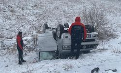 Ilgar Dağı Geçidi'nde 2 otomobil çarpıştı; 8 yaralı