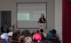 Çocuk gelişimi seminerleri devam ediyor