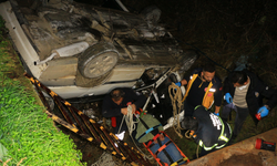 Tokat'ta dereye uçan otomobilin sürücüsü yaralandı