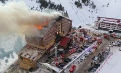 Binanın arkasına ulaşmak için önceden bir çalışma yapılmış olmalı