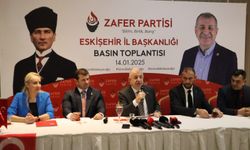 Zafer Partisi Genel Başkanı Özdağ, Eskişehir'de basın toplantısı düzenledi