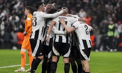 Beşiktaş, Athletic Bilbao'yu farklı yenerek play-off'lara kalma şansını yükseltti