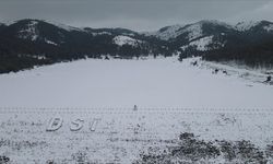 Giresun'da Dikmetaş Göleti buz tuttu