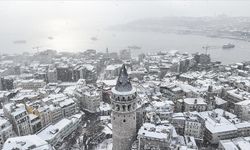 İstanbul'da kar yağışı aralıklarla etkili oluyor