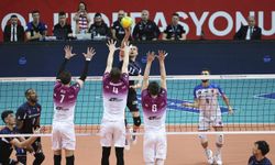 Halkbank dörtlü final biletini Polonya'da arayacak