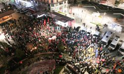 Bolu'da 'İmamoğlu' protestolarına katılan 2 üniversiteli, 'Cumhurbaşkanına hakaret' suçlamasıyla tutuklandı