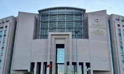 İBB'ye yönelik "terör" soruşturmasında firari şüpheli Ebru Özdemir teslim oldu