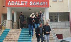 Usulsüz olarak kırmızı ve yeşil kategorideki ilaçları reçeteleyen 2'si tıbbi sekreter 3 kişi tutuklandı