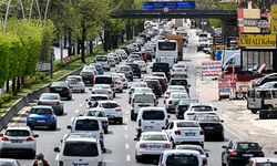 Türkiye'de bu yıl trafiğe kaydedilen taşıtların yarıya yakını 4 büyük şehirde yollara çıktı