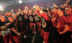 Galatasaray 5. Yıldızını takıyor