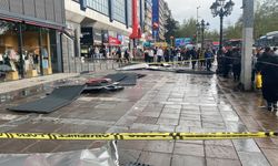 Ankara'da sağanak ve fırtına hayatı olumsuz etkiledi