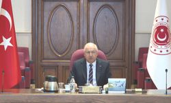 Bakan Güler: Hava Kuvvetlerimizi en gelişmiş silahlarla donatmaya devam edeceğiz