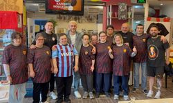 Barış Alper Yılmaz’dan Down Cafe’ye destek