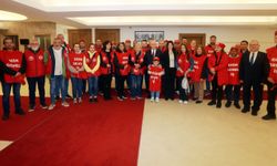 Başkan Yaşar, işçilerin bayramını kutladı