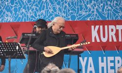 Bursa'da 1 Mayıs, 'Moğollar' konseriyle kutlandı