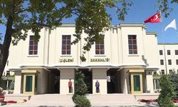 İçişleri Bakanlığı, 30 büyükşehir ilçesine kaymakam yerine vali atanacağı iddiasını yalanladı